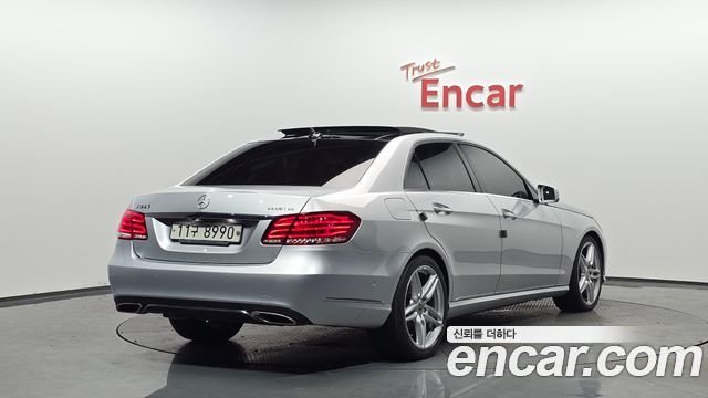Mercedes-Benz E-Class E250 BlueTec 4MATIC AV