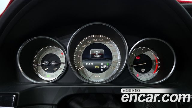 Mercedes-Benz E-Class E250 BlueTec 4MATIC AV