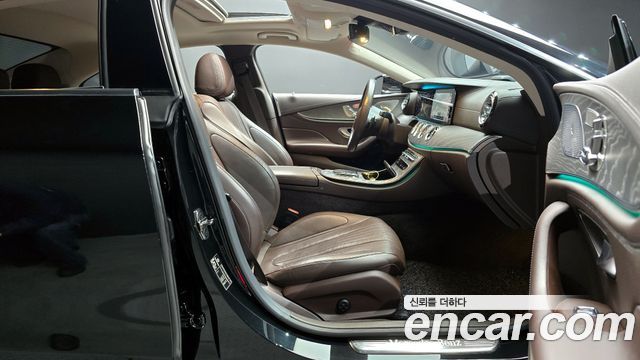 Mercedes-Benz CLS-Class CLS450 4MATIC AMG Line