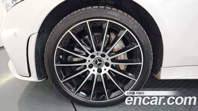 Mercedes-Benz CLS-Class CLS450 4MATIC AMG Line