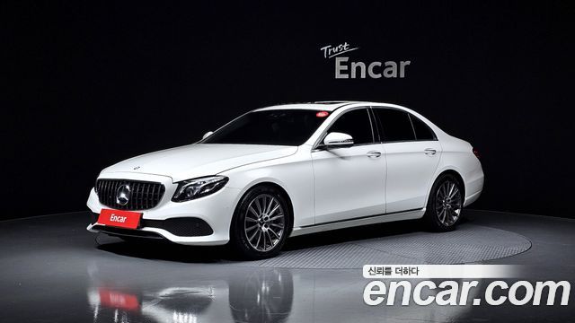 Mercedes-Benz E-Class E220d Avantgarde