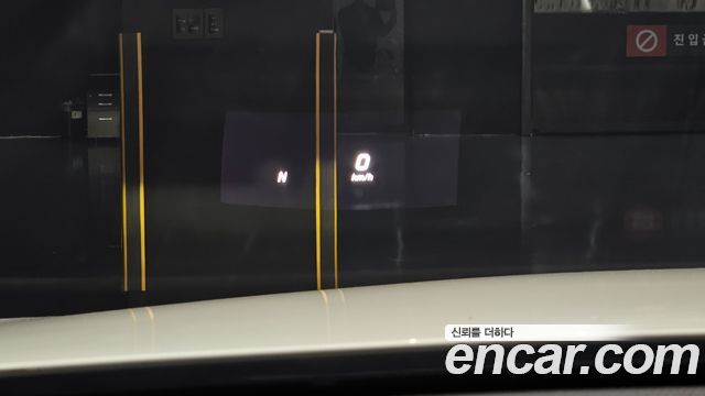 Mercedes-Benz E-Class E220d Avantgarde