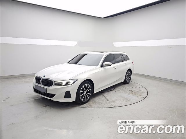 BMW 3-Series 320i Touring