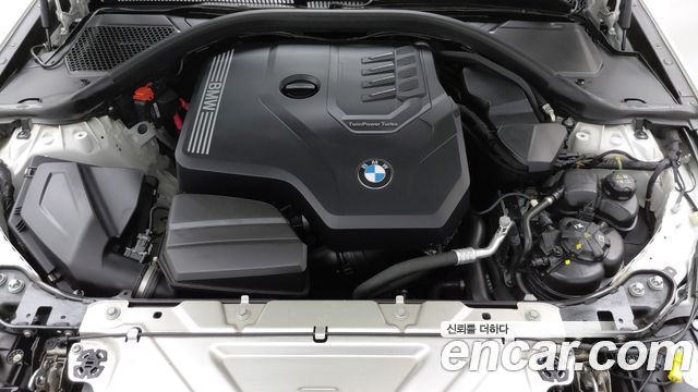 BMW 3-Series 320i Touring