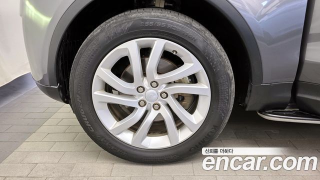 Land Rover Discovery 3.0 TD6 HSE