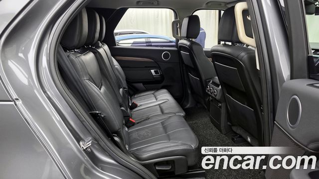 Land Rover Discovery 3.0 TD6 HSE