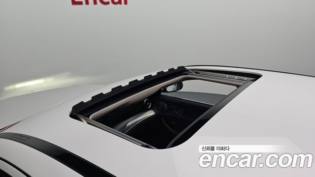 Mercedes-Benz E-Class E300 AMG Line