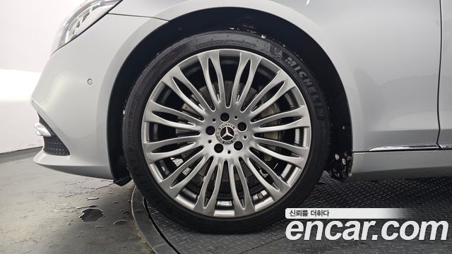 Mercedes-Benz S-Class S560L 4MATIC