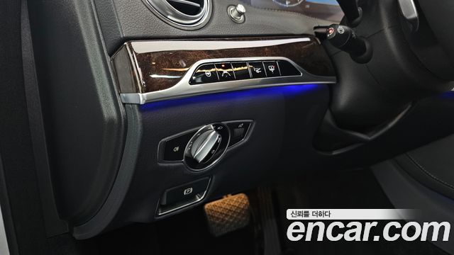 Mercedes-Benz S-Class S560L 4MATIC