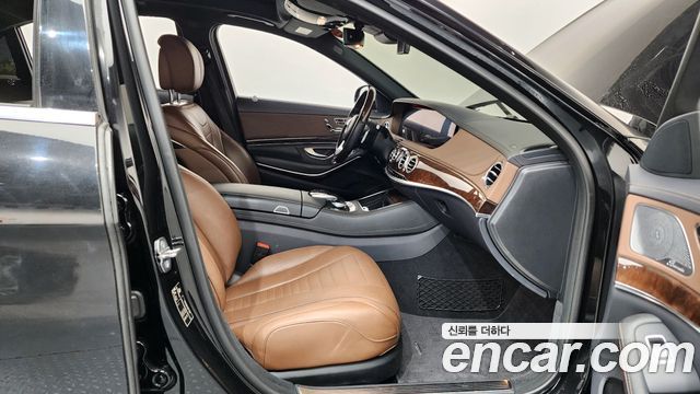 Mercedes-Benz S-Class S560L 4MATIC