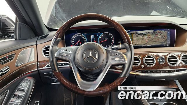 Mercedes-Benz S-Class S560L 4MATIC