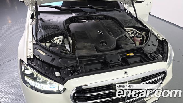 Mercedes-Benz S-Class S500L 4MATIC