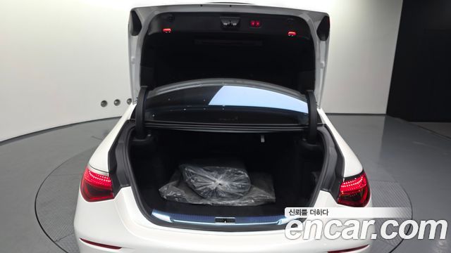 Mercedes-Benz S-Class S500L 4MATIC