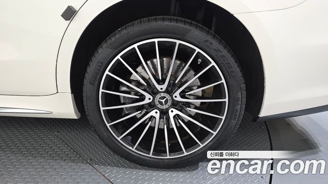 Mercedes-Benz S-Class S500L 4MATIC