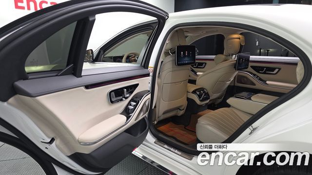 Mercedes-Benz S-Class S500L 4MATIC