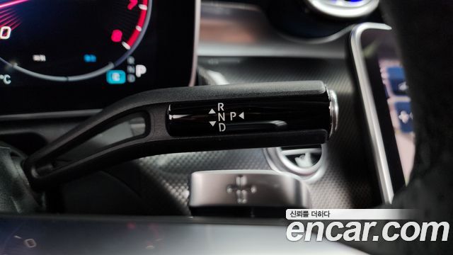 Mercedes-Benz C-Class C300 4MATIC AMG Line