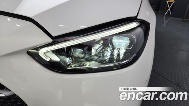 Mercedes-Benz C-Class C300 4MATIC AMG Line
