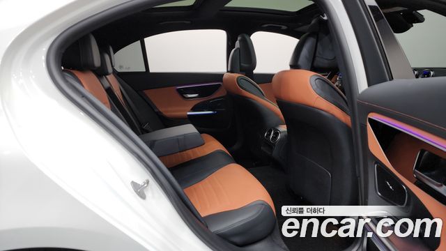 Mercedes-Benz C-Class C300 4MATIC AMG Line