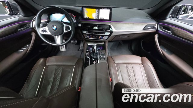 BMW 5-Series 523d M Sport