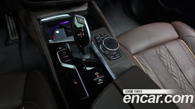 BMW 5-Series 523d M Sport