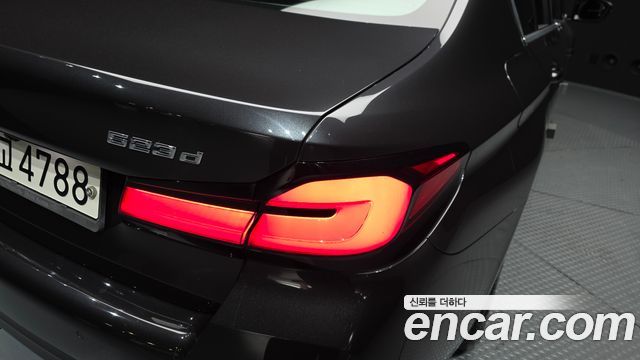 BMW 5-Series 523d M Sport