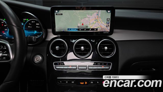Mercedes-Benz GLC-Class GLC220 d 4MATIC Coupe