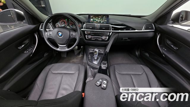 BMW 3-Series 320d