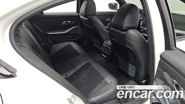 BMW 3-Series 320i M Sport
