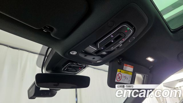 Audi e-tron S