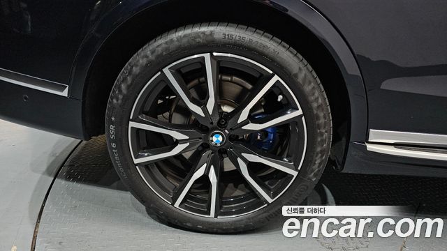 BMW X7 xDrive 40i M Sport 6STR