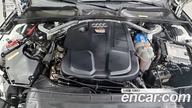 Audi A4 30 TDI Premium