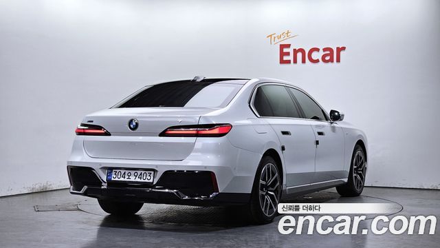 BMW 7-Series 740d xDrive M Sport