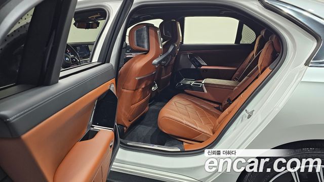 BMW 7-Series 740d xDrive M Sport