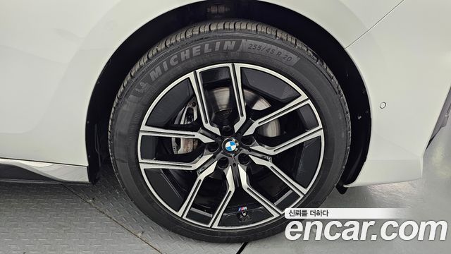BMW 7-Series 740d xDrive M Sport