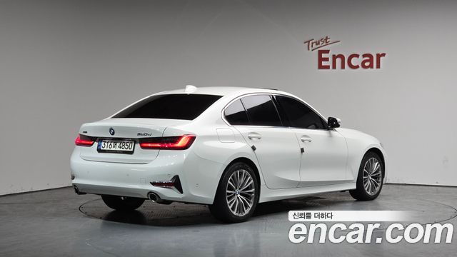 BMW 3-Series 320d xDrive Luxury