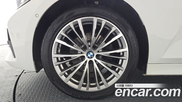 BMW 3-Series 320d xDrive Luxury
