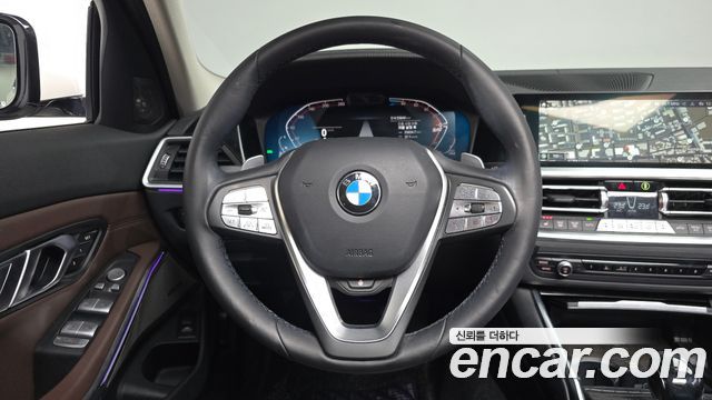 BMW 3-Series 320d xDrive Luxury