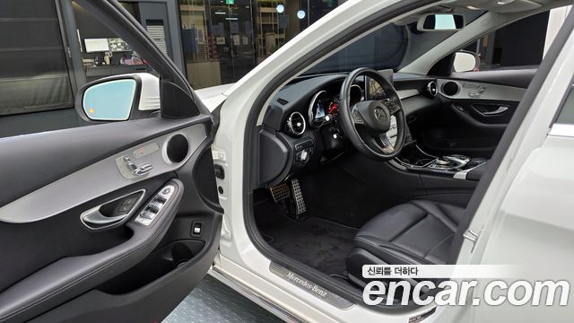 Mercedes-Benz C-Class C220 d Avantgarde