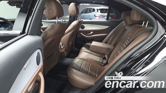 Mercedes-Benz E-Class E250 Avantgarde