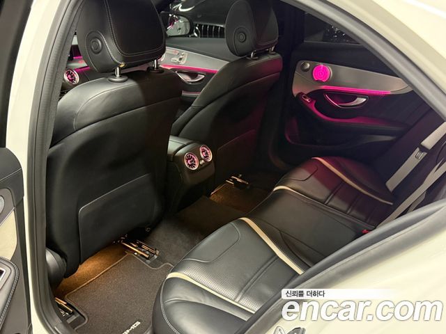 Mercedes-Benz C-Class C63 S AMG