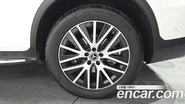 Mercedes-Benz GLC-Class GLC220 d 4MATIC