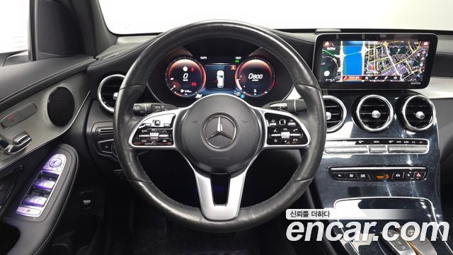 Mercedes-Benz GLC-Class GLC220 d 4MATIC