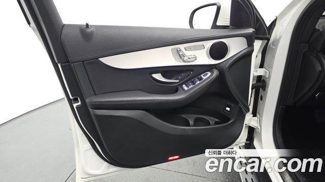 Mercedes-Benz GLC-Class GLC220 d 4MATIC