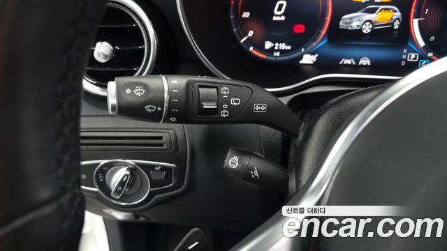 Mercedes-Benz GLC-Class GLC220 d 4MATIC
