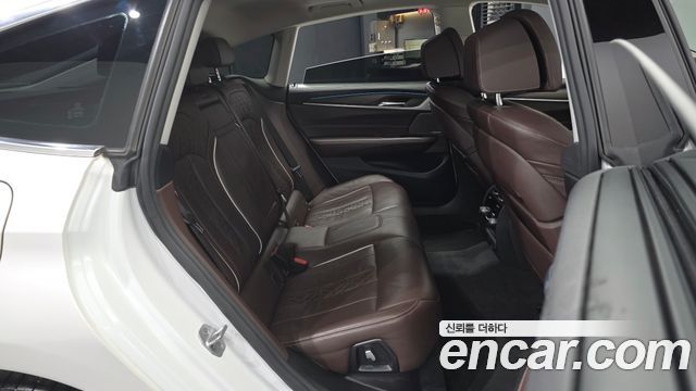 BMW Gran Turismo 640i xDrive Luxury