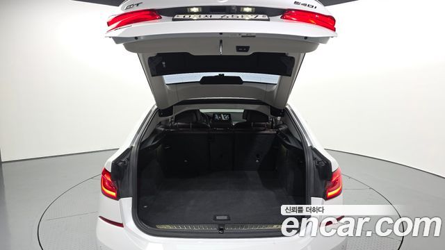 BMW Gran Turismo 640i xDrive Luxury