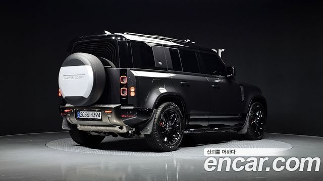 Land Rover Defender 110 P400 X