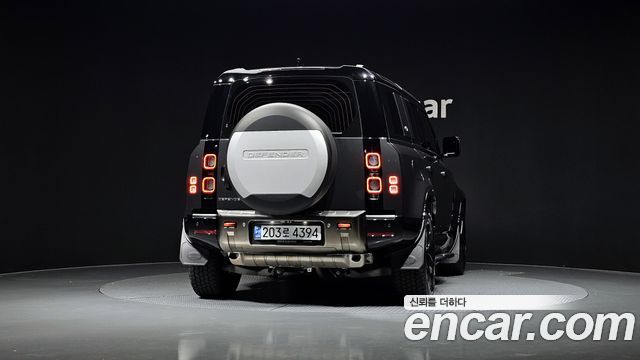 Land Rover Defender 110 P400 X