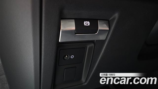 Land Rover Defender 110 P400 X