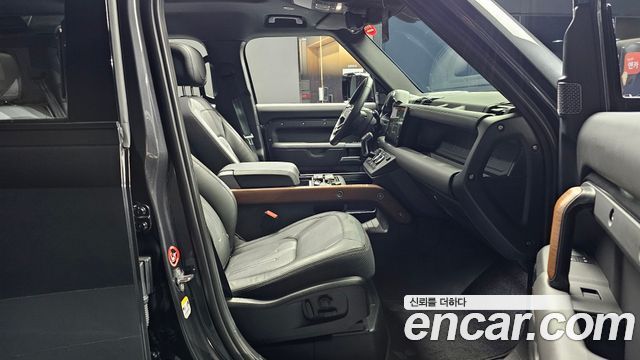 Land Rover Defender 110 P400 X